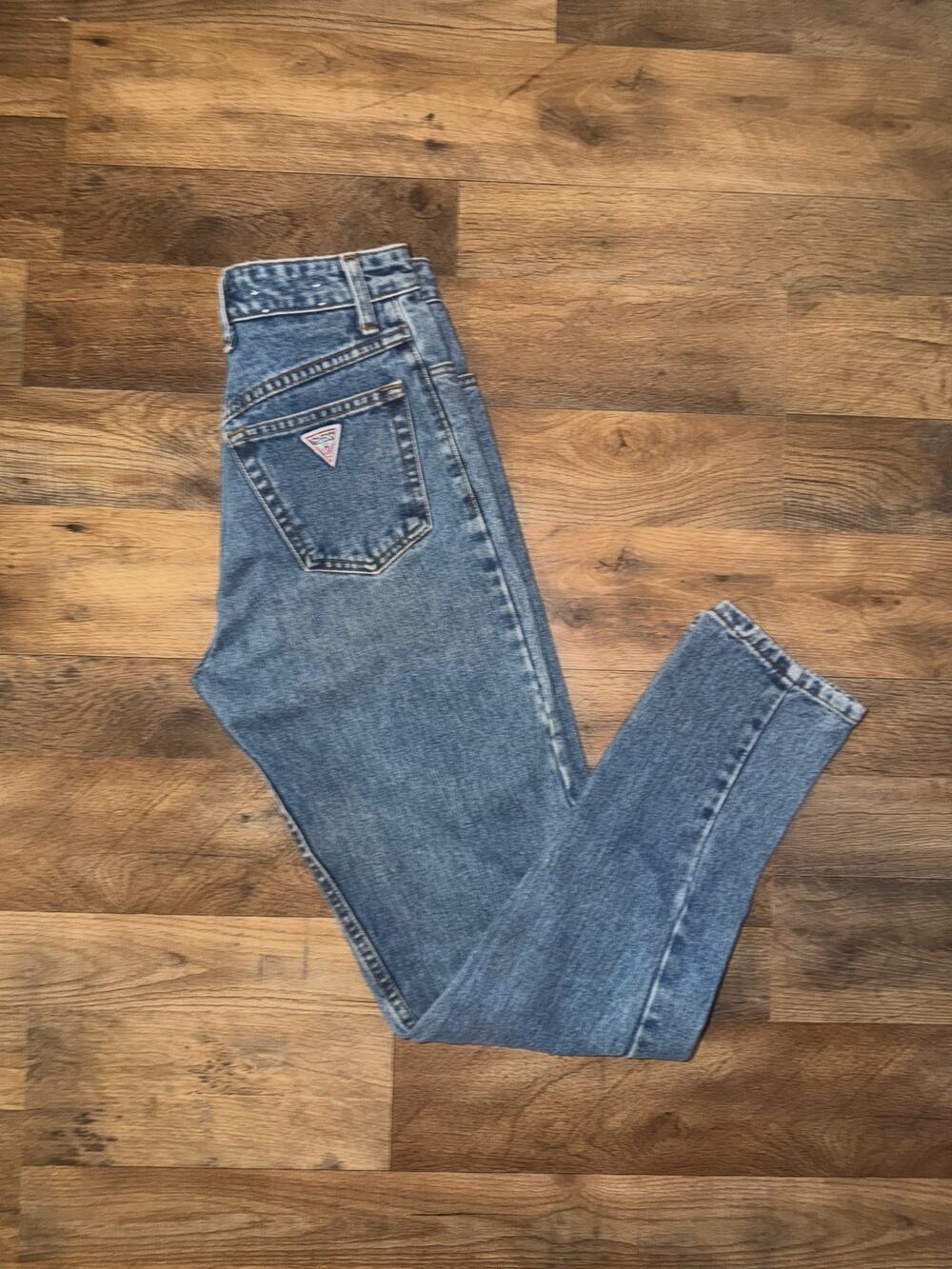 Guess women’s vintage high rise blue jeans made USA